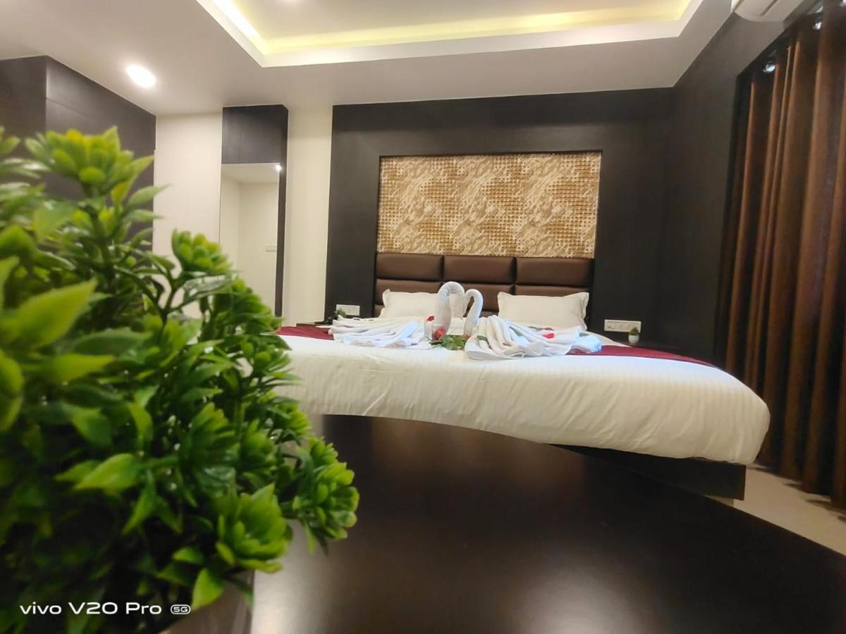 The Northern Lights Hotel Port Blair Esterno foto